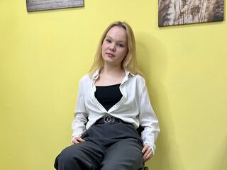 EleneBurchard's Watch live cam shows Profile Image