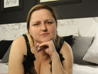 ScarlettHines's Cam4 live shows Profile Image